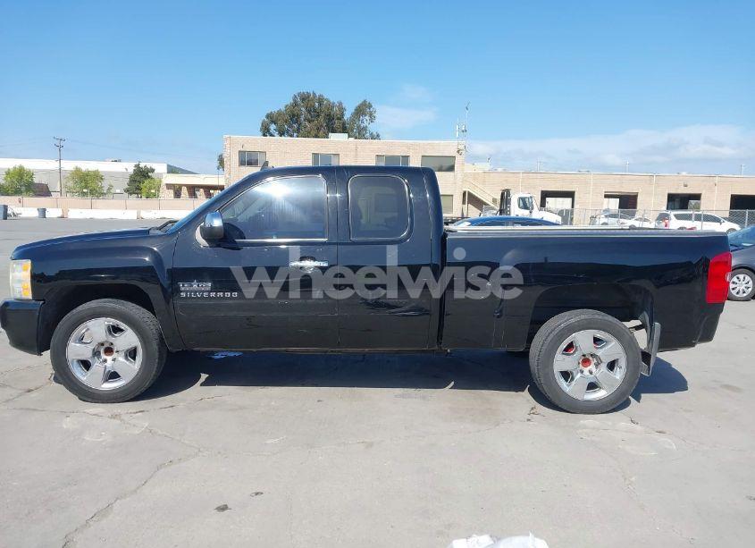 Photo 15 of 2011 Chevrolet Silverado 1500 LT (VIN 1GCRCSE07BZ235237)