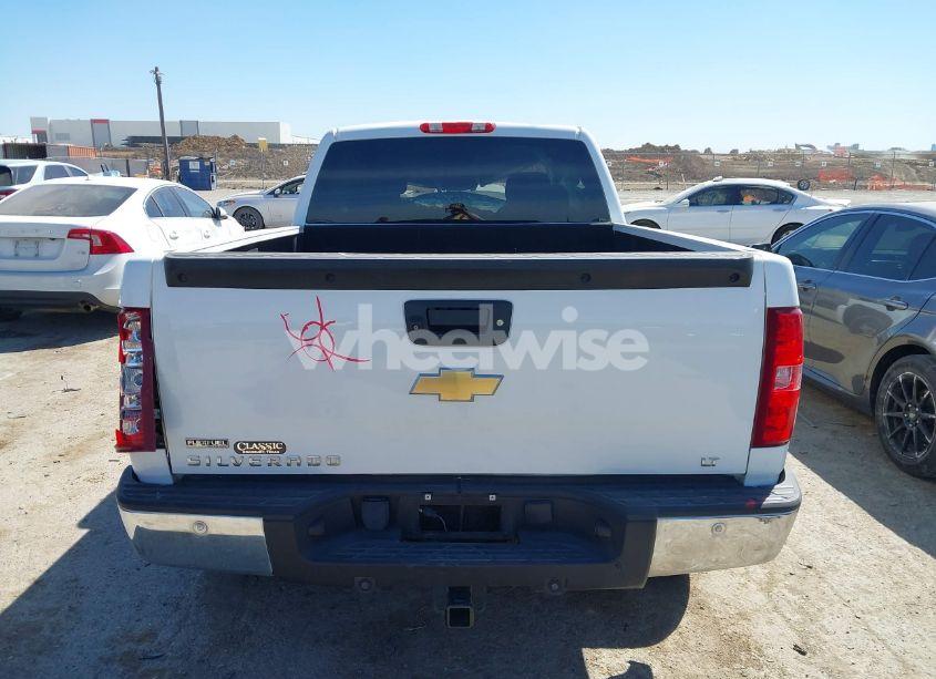 Photo 16 of 2011 Chevrolet Silverado 1500 LT (VIN 1GCRCSE07BZ301088)