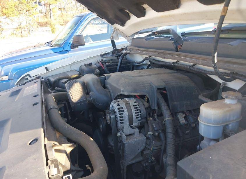 Photo 10 of 2011 Chevrolet Silverado 1500 LT (VIN 1GCRCSE07BZ391231)