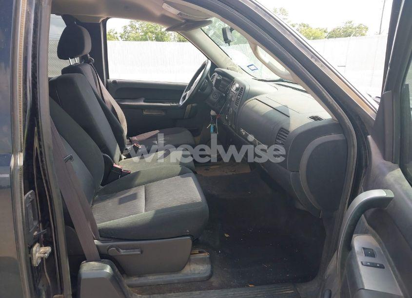 Photo 5 of 2012 Chevrolet Silverado 1500 LT (VIN 1GCRCSE07CZ143417)