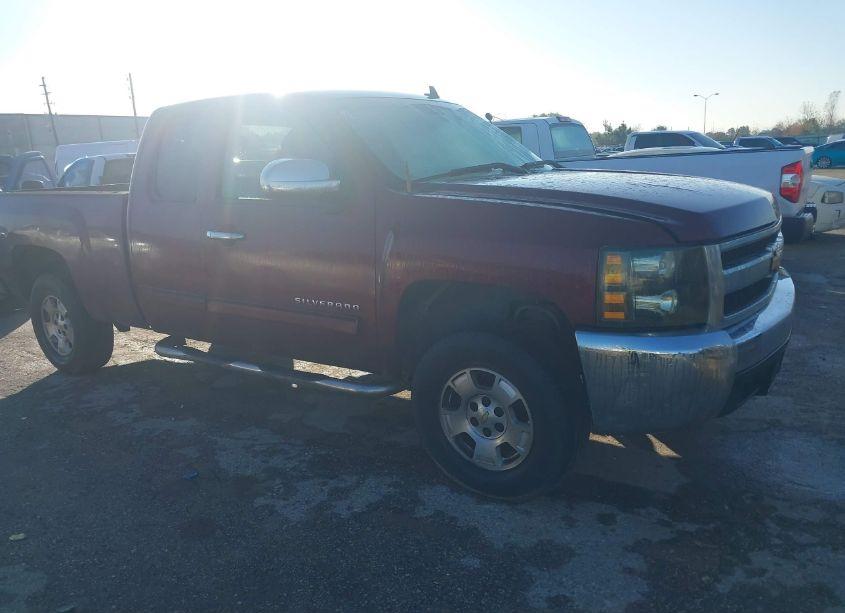 2013 Chevrolet Silverado 1500 LT (VIN 1GCRCSE07DZ138591) main photo