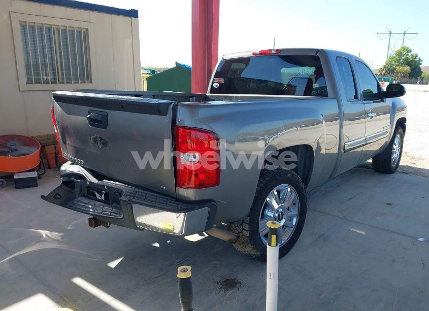 Photo 4 of 2013 Chevrolet Silverado 1500 LT (VIN 1GCRCSE07DZ282447)