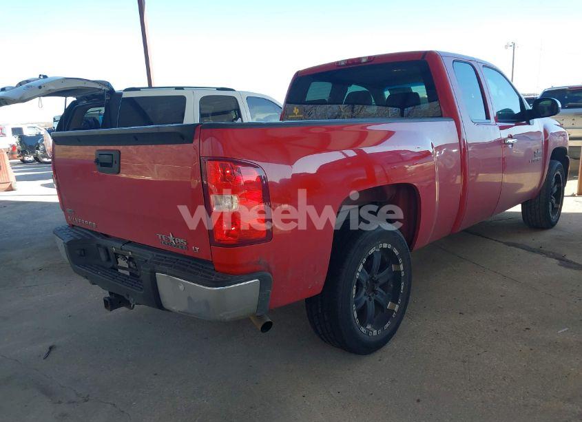 Photo 4 of 2011 Chevrolet Silverado 1500 LT (VIN 1GCRCSE08BZ250636)