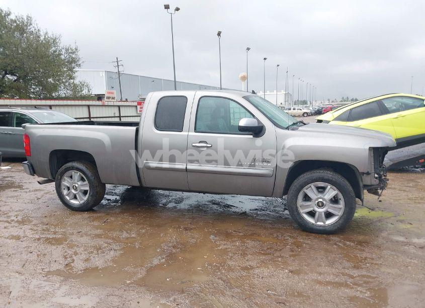 Photo 14 of 2013 Chevrolet Silverado 1500 LT (VIN 1GCRCSE08DZ119936)