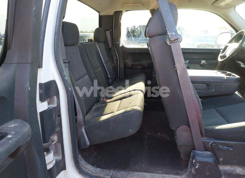 Photo 8 of 2013 Chevrolet Silverado 1500 LT (VIN 1GCRCSE08DZ166948)