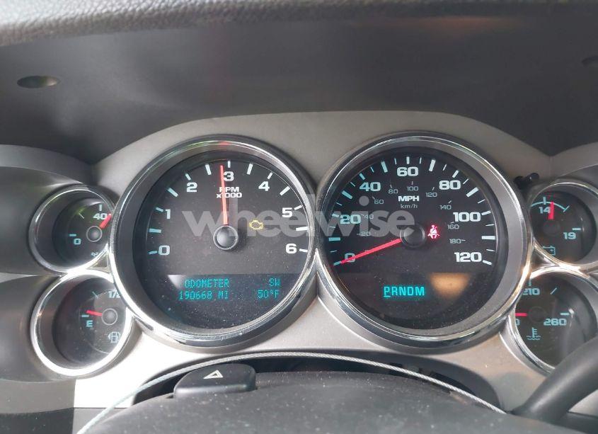 Photo 7 of 2011 Chevrolet Silverado 1500 LT (VIN 1GCRCSE09BZ204409)