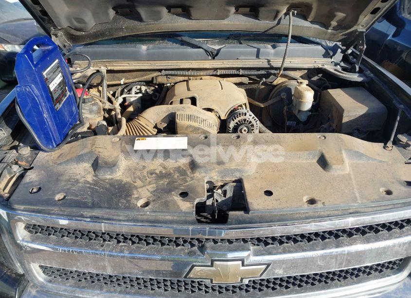 Photo 10 of 2011 Chevrolet Silverado 1500 LT (VIN 1GCRCSE09BZ421152)