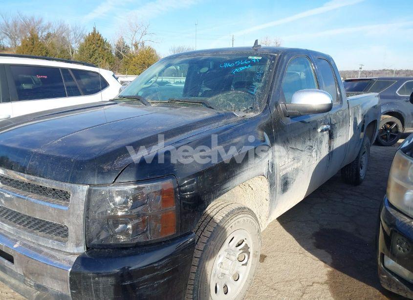 Photo 14 of 2011 Chevrolet Silverado 1500 LT (VIN 1GCRCSE09BZ421152)