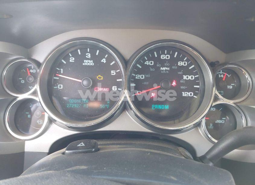 Photo 7 of 2011 Chevrolet Silverado 1500 LT (VIN 1GCRCSE09BZ421152)