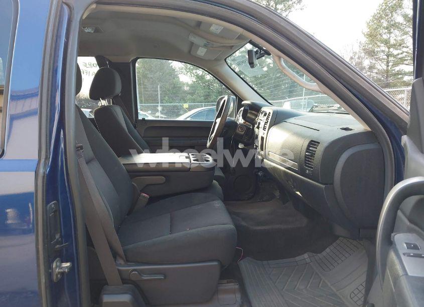 Photo 5 of 2013 Chevrolet Silverado 1500 LT (VIN 1GCRCSE09DZ338310)