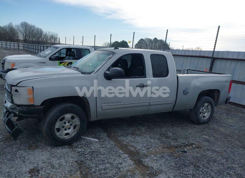 Photo 14 of 2011 Chevrolet Silverado 1500 LT (VIN 1GCRCSE0XBZ348454)