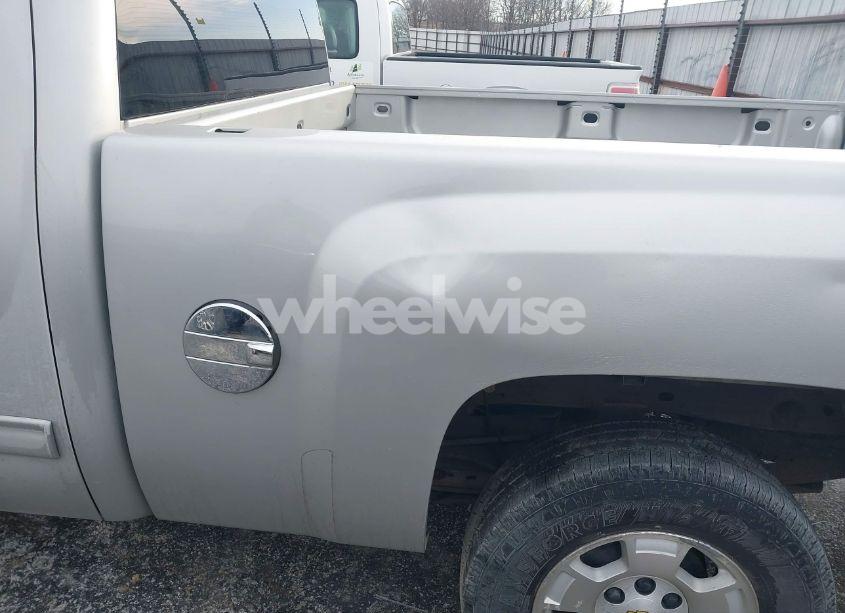 Photo 20 of 2011 Chevrolet Silverado 1500 LT (VIN 1GCRCSE0XBZ348454)