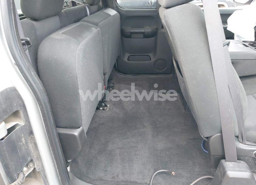 Photo 8 of 2011 Chevrolet Silverado 1500 LT (VIN 1GCRCSE0XBZ348454)