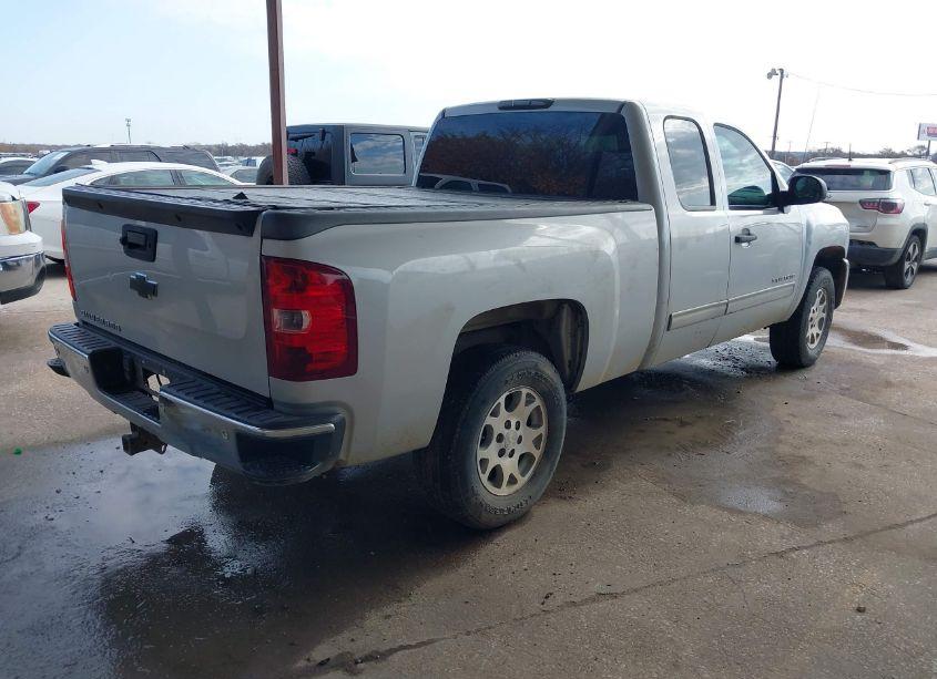 Photo 4 of 2013 Chevrolet Silverado 1500 LT (VIN 1GCRCSE0XDZ264170)