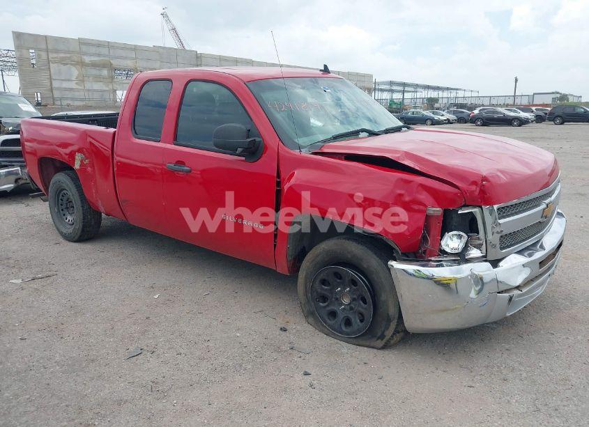 2013 Chevrolet Silverado 1500 LT (VIN 1GCRCSEA2DZ227445) main photo