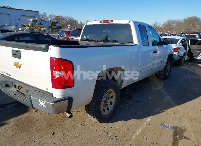 Photo 4 of 2013 Chevrolet Silverado 1500 LT (VIN 1GCRCSEA4DZ325537)