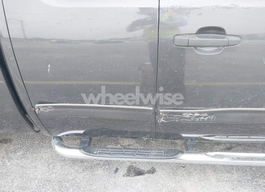 Photo 6 of 2011 Chevrolet Silverado 1500 LT (VIN 1GCRCSEA9BZ137903)