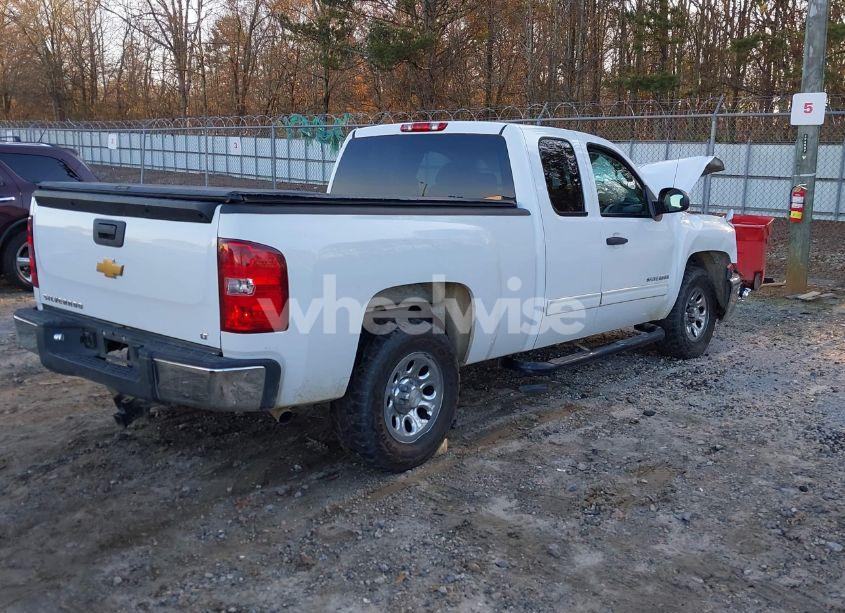 Photo 4 of 2013 Chevrolet Silverado 1500 LT (VIN 1GCRCSEA9DZ213168)