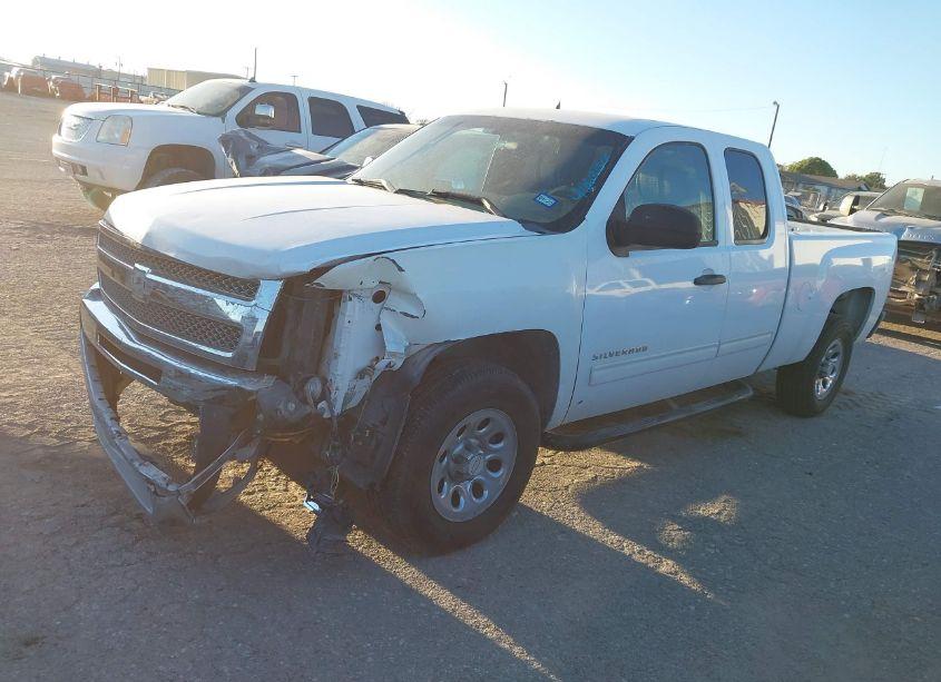 Photo 2 of 2012 Chevrolet Silverado 1500 LT (VIN 1GCRCSEAXCZ121873)