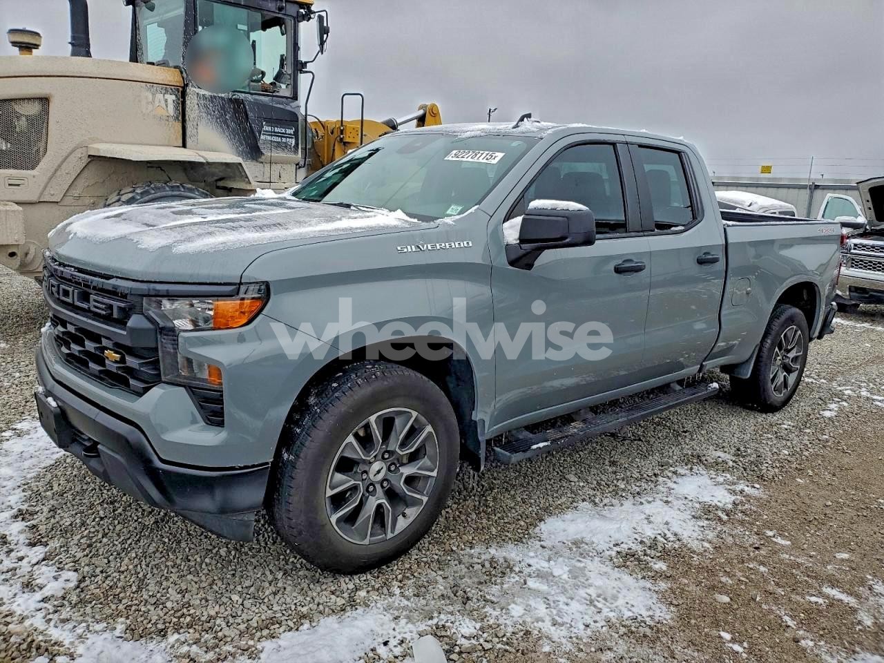 2024 CHEVROLET SILVERADO K1500 (VIN 1GCRDAEK0RZ364553) main photo