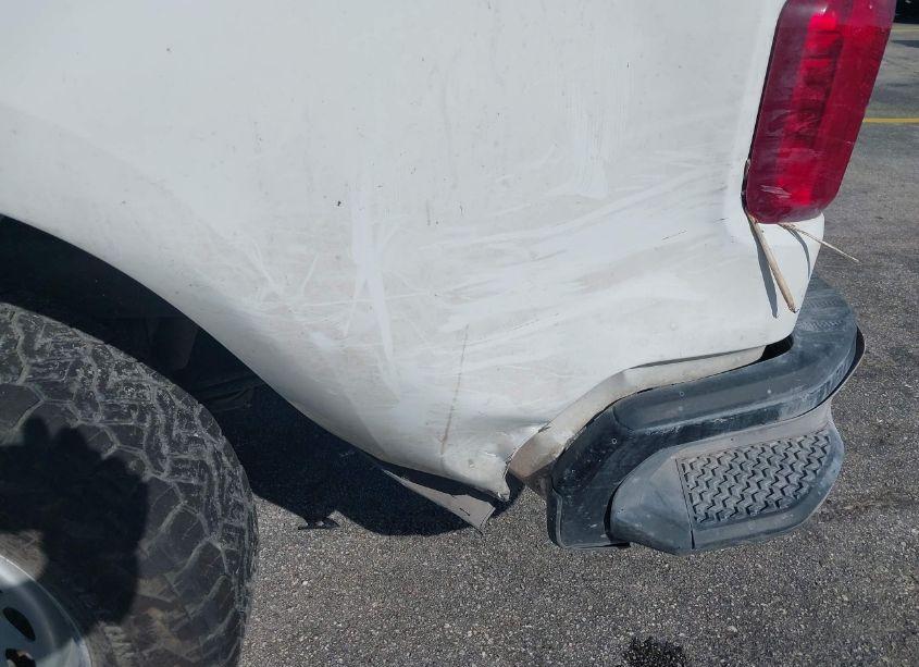 Photo 16 of 2023 Chevrolet Silverado 1500 (VIN 1GCRDAEK2PZ142481)