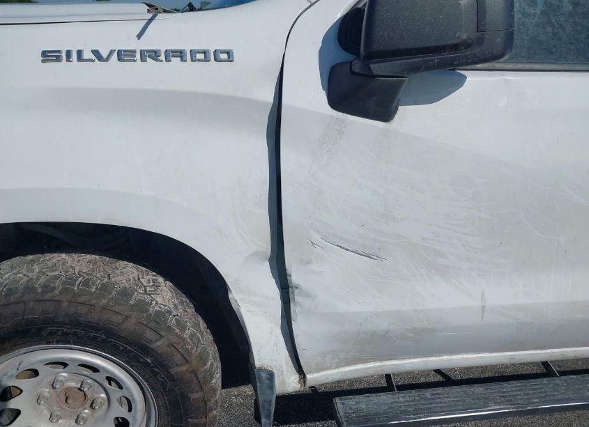 Photo 6 of 2023 Chevrolet Silverado 1500 (VIN 1GCRDAEK2PZ142481)