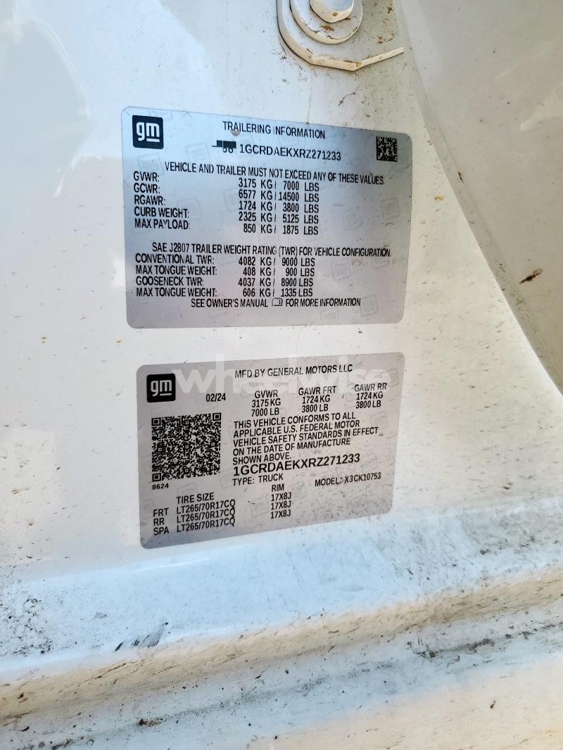 Photo 8 of 2024 CHEVROLET SILVERADO K1500 (VIN 1GCRDAEKXRZ271233)