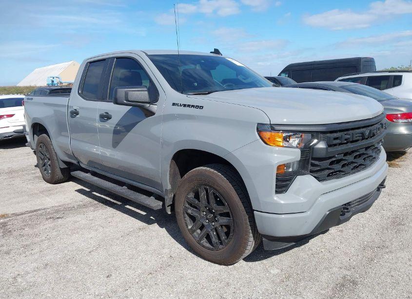 2024 Chevrolet Silverado 1500 4WD STANDARD BED CUSTOM (VIN 1GCRDBEK1RZ297418) main photo