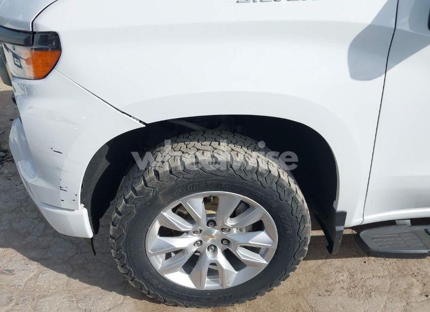 Photo 6 of 2023 Chevrolet Silverado 1500 4WD DOUBLE CAB STANDARD BED CUSTOM (VIN 1GCRDBEK5PZ110677)