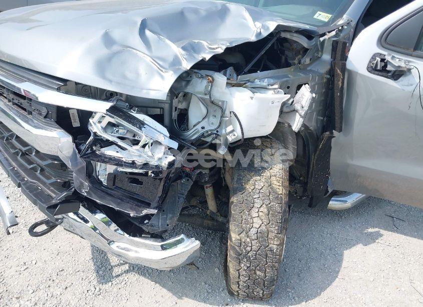 Photo 6 of 2023 Chevrolet Silverado 1500 4WD DOUBLE CAB STANDARD BED LT (VIN 1GCRDDED4PZ296449)