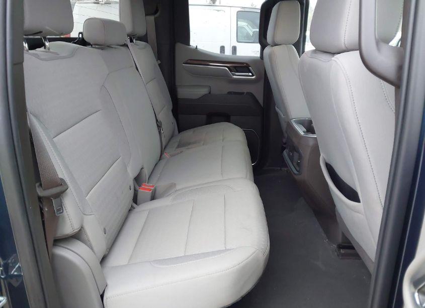 Photo 8 of 2022 Chevrolet Silverado 1500 4WD STANDARD BED LT (VIN 1GCRDDED7NZ582115)