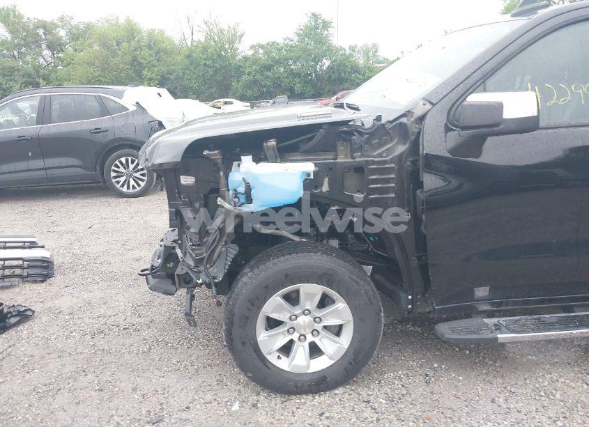 Photo 18 of 2024 Chevrolet Silverado 1500 4WD DOUBLE CAB STANDARD BED LT (VIN 1GCRDDEK3RZ339597)