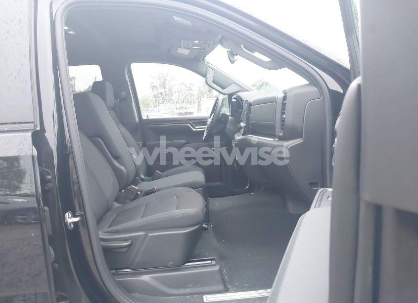 Photo 5 of 2024 Chevrolet Silverado 1500 4WD DOUBLE CAB STANDARD BED LT (VIN 1GCRDDEK3RZ339597)