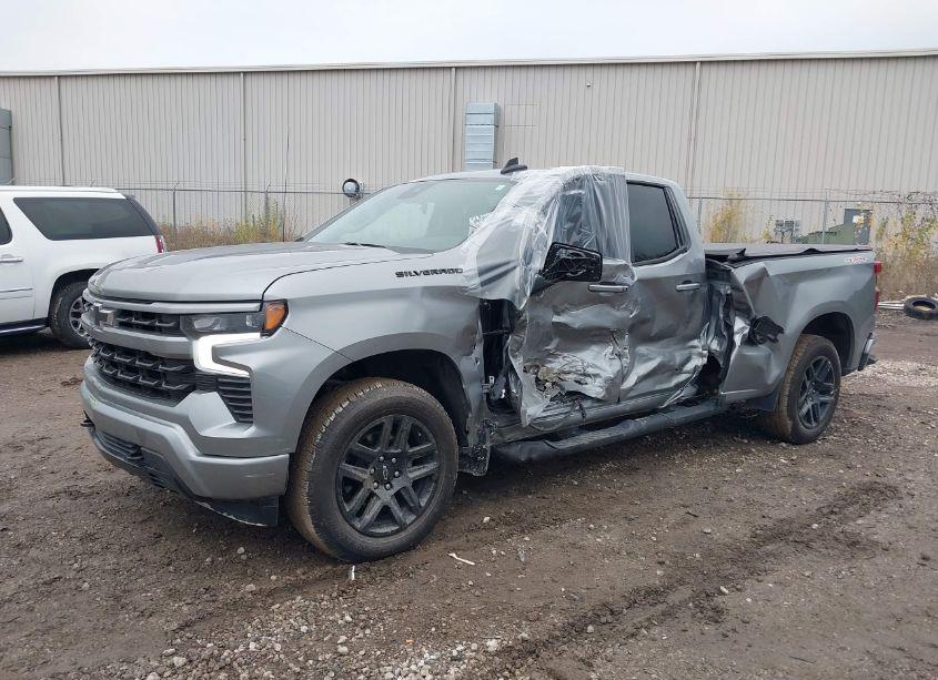 Photo 2 of 2023 Chevrolet Silverado 1500 4WD STANDARD BED RST (VIN 1GCRDEEDXPZ323417)