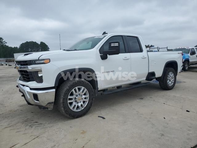 Photo 10 of 2024 CHEVROLET SILVERADO K2500 HEAVY DUTY LT (VIN 1GCRKAEK3SZ273014)