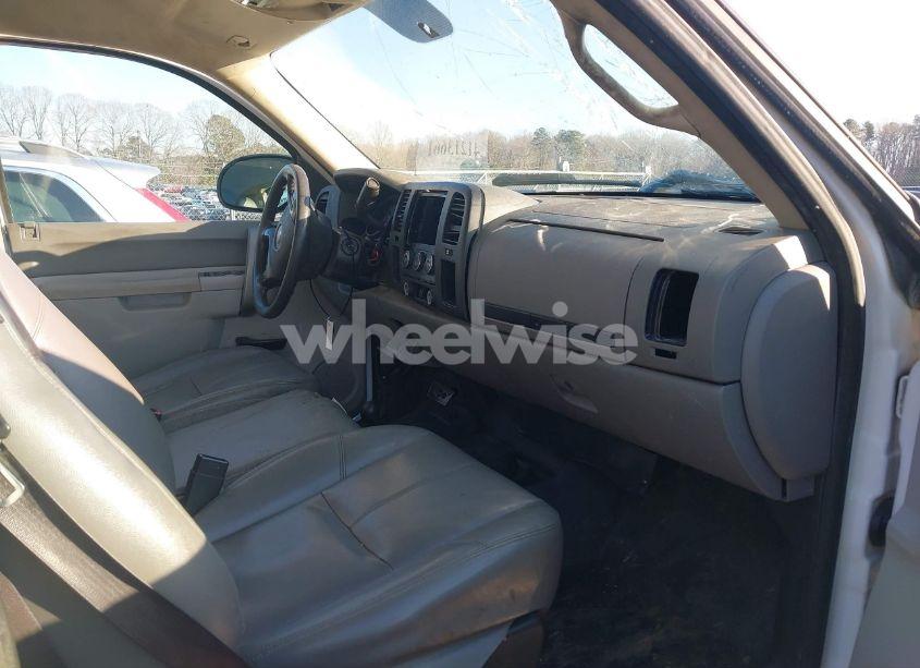 Photo 5 of 2012 Chevrolet Silverado 1500 WORK TRUCK (VIN 1GCRKPE07CZ274430)