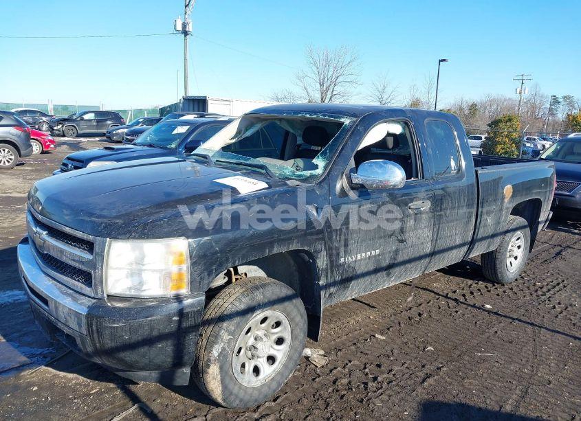 Photo 2 of 2011 Chevrolet Silverado 1500 WORK TRUCK (VIN 1GCRKPE32BZ146878)