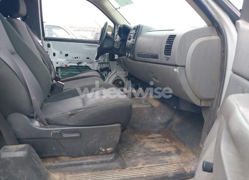 Photo 5 of 2011 Chevrolet Silverado 1500 WORK TRUCK (VIN 1GCRKPE39BZ458020)