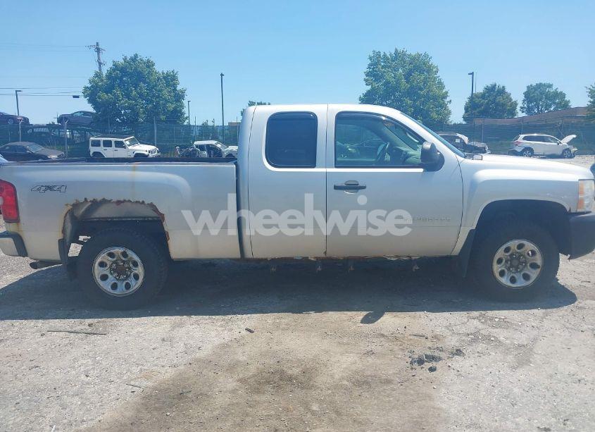 Photo 13 of 2011 Chevrolet Silverado 1500 WORK TRUCK (VIN 1GCRKPE3XBZ313956)