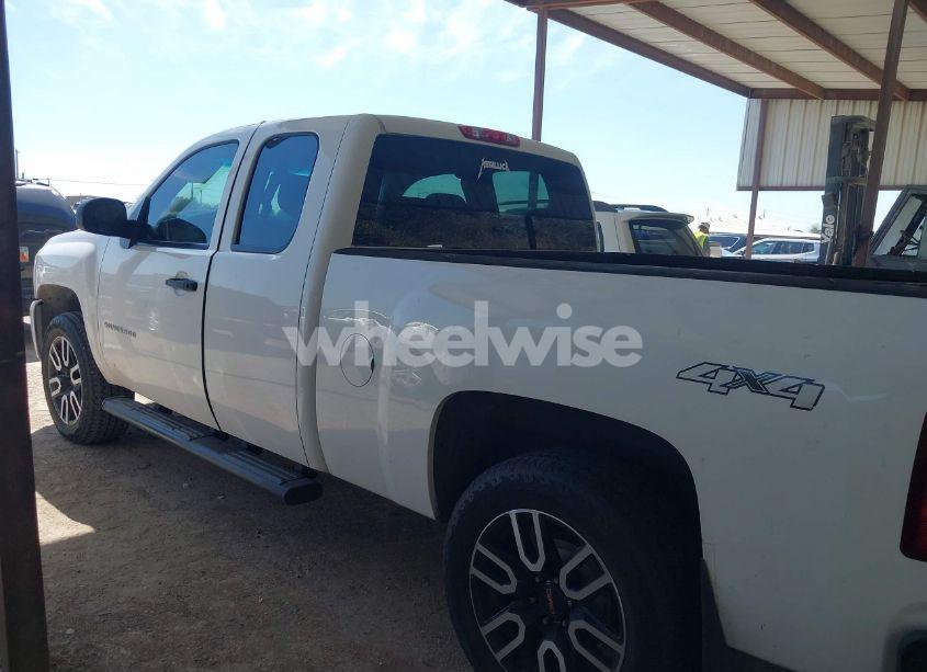 Photo 14 of 2011 Chevrolet Silverado 1500 WORK TRUCK (VIN 1GCRKPEA6BZ334379)