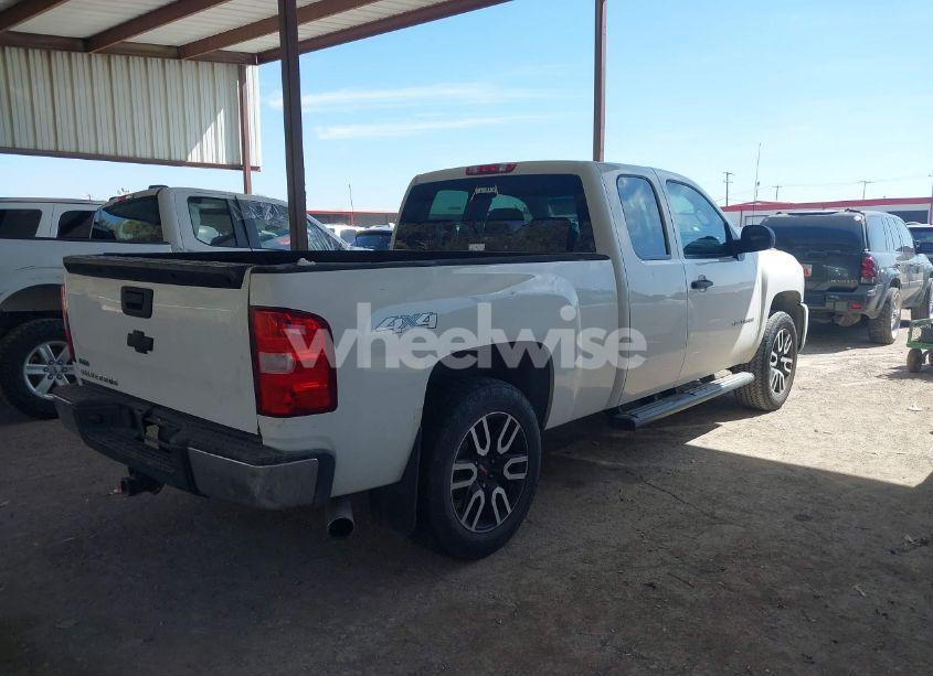 Photo 4 of 2011 Chevrolet Silverado 1500 WORK TRUCK (VIN 1GCRKPEA6BZ334379)