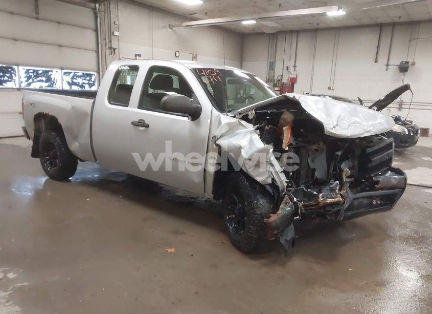 2013 Chevrolet Silverado 1500 WORK TRUCK (VIN 1GCRKPEA8DZ298827) main photo