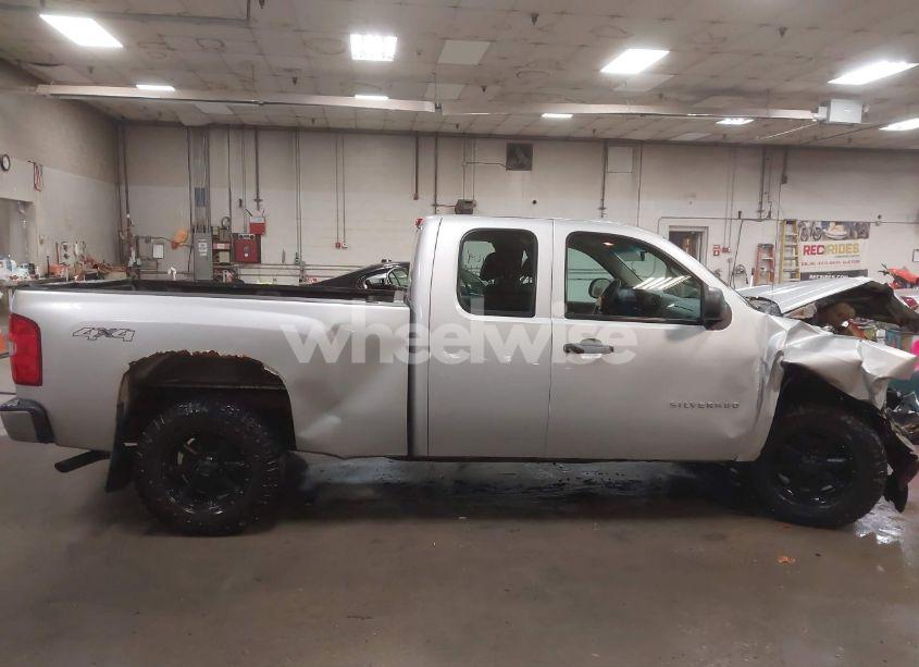 Photo 13 of 2013 Chevrolet Silverado 1500 WORK TRUCK (VIN 1GCRKPEA8DZ298827)