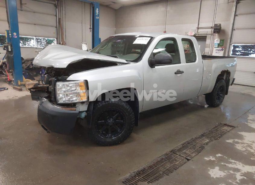 Photo 2 of 2013 Chevrolet Silverado 1500 WORK TRUCK (VIN 1GCRKPEA8DZ298827)