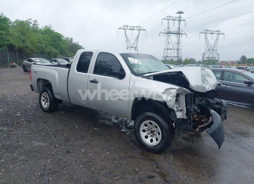 2011 Chevrolet Silverado 1500 WORK TRUCK (VIN 1GCRKPEA9BZ276350) main photo