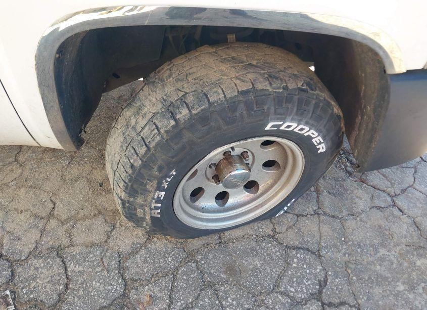 Photo 18 of 2012 Chevrolet Silverado 1500 WORK TRUCK (VIN 1GCRKPEA9CZ251501)