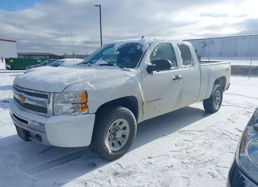 Photo 2 of 2012 Chevrolet Silverado 1500 LS (VIN 1GCRKREA2CZ191427)