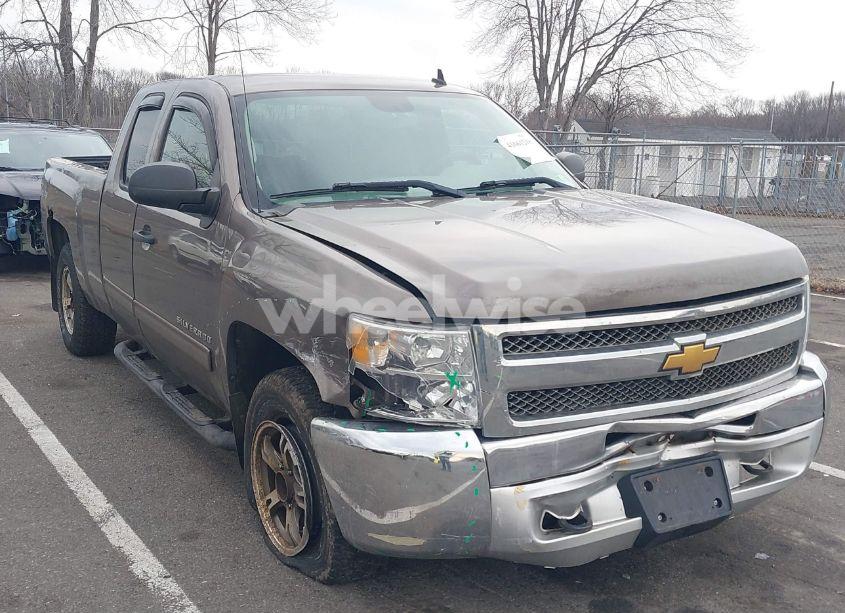 2012 Chevrolet Silverado 1500 LS (VIN 1GCRKREA2CZ251142) main photo