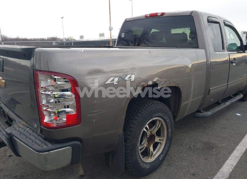 Photo 18 of 2012 Chevrolet Silverado 1500 LS (VIN 1GCRKREA2CZ251142)