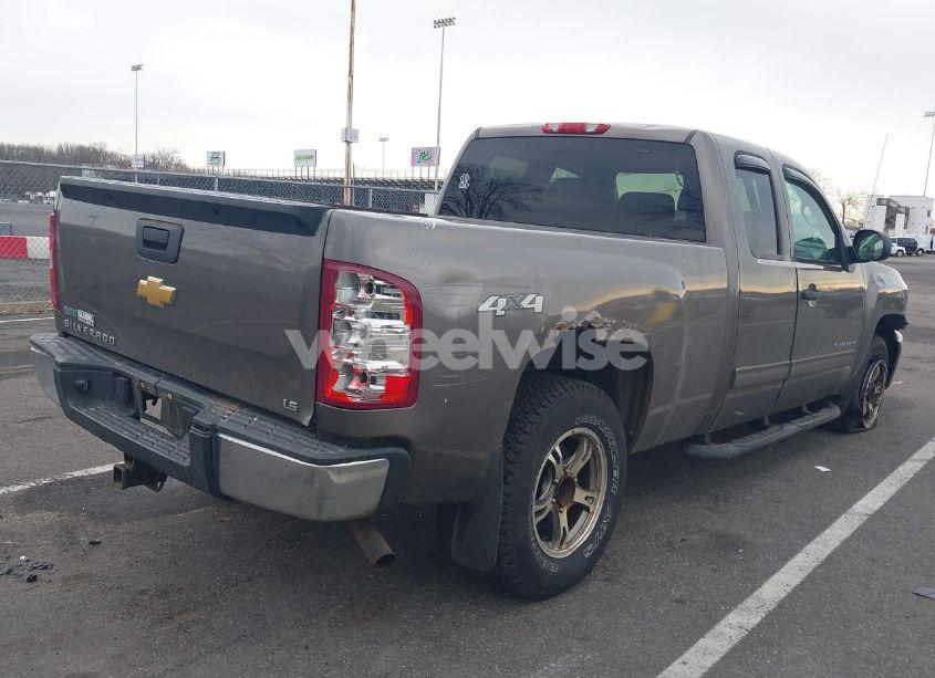 Photo 4 of 2012 Chevrolet Silverado 1500 LS (VIN 1GCRKREA2CZ251142)